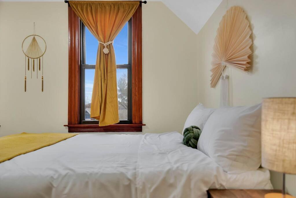 Ferienwohnung Golden Gem In Heart Of East Rock Quiet 3Br Near Dt And Yale New Haven Exterior foto