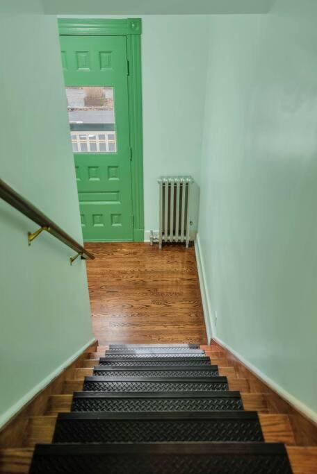 Ferienwohnung Golden Gem In Heart Of East Rock Quiet 3Br Near Dt And Yale New Haven Exterior foto