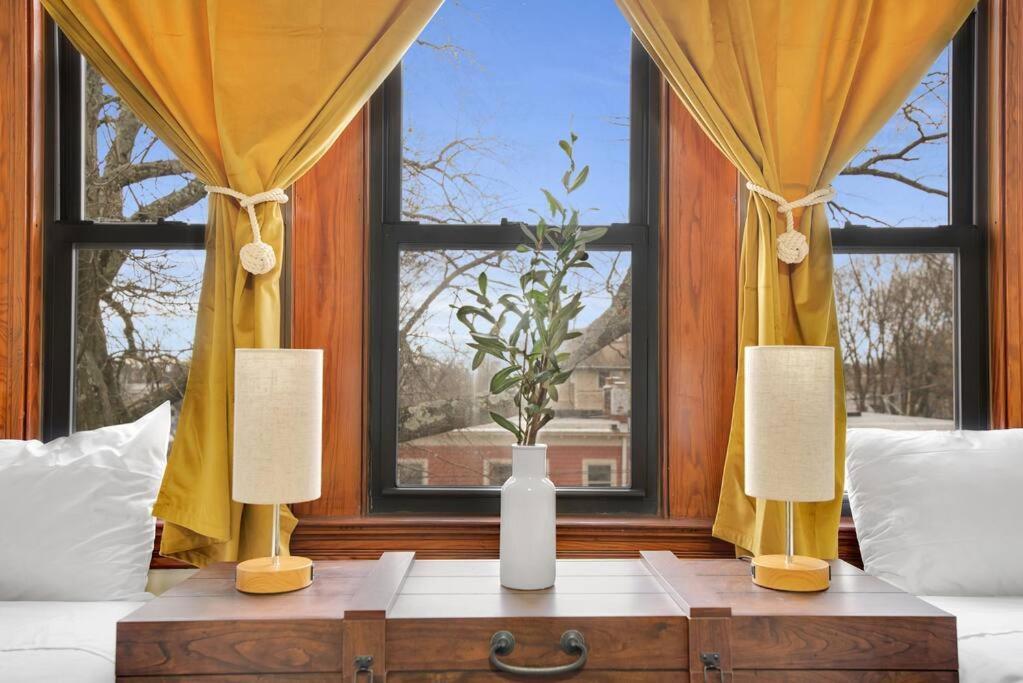 Ferienwohnung Golden Gem In Heart Of East Rock Quiet 3Br Near Dt And Yale New Haven Exterior foto