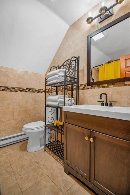Ferienwohnung Golden Gem In Heart Of East Rock Quiet 3Br Near Dt And Yale New Haven Exterior foto